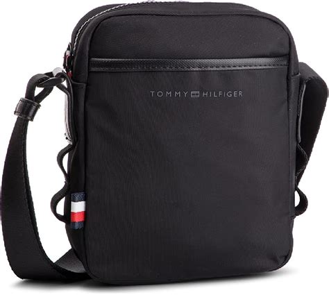 tommy hilfiger shoulder bag men.